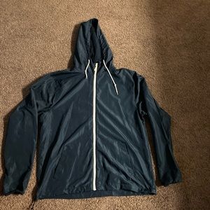 INDEPENDENT WINDBREAKER